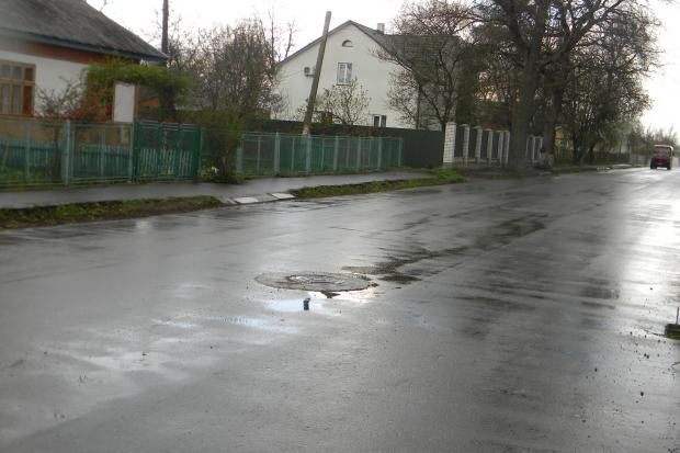 Мешканці за власні кошти розробили проектну документацію для будівництва септиків та дренажу навколо житлового будинку т