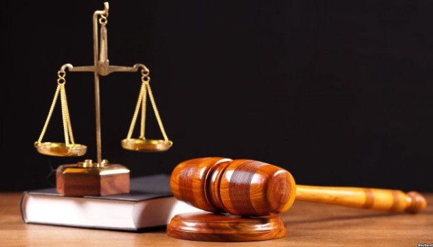 Суд призначив грабіжнику покарання у виді позбавлення волі.