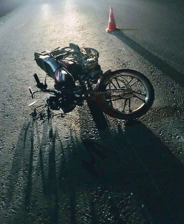 Водійка скутера наїхала на велосипедиста