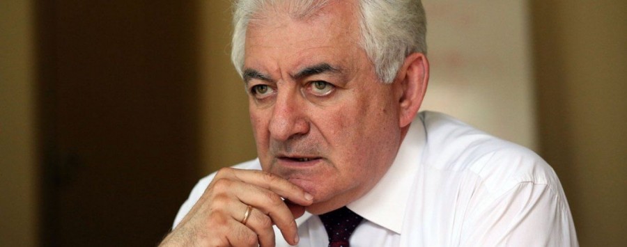 Ігор Лікарчук вважає, що ніхто не має права ставити учням умову відмовитися від послуг репетиторів