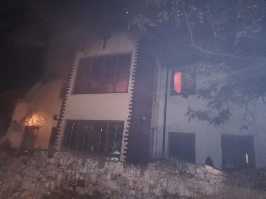 Вигорів один із двох поверхів приватного будинку