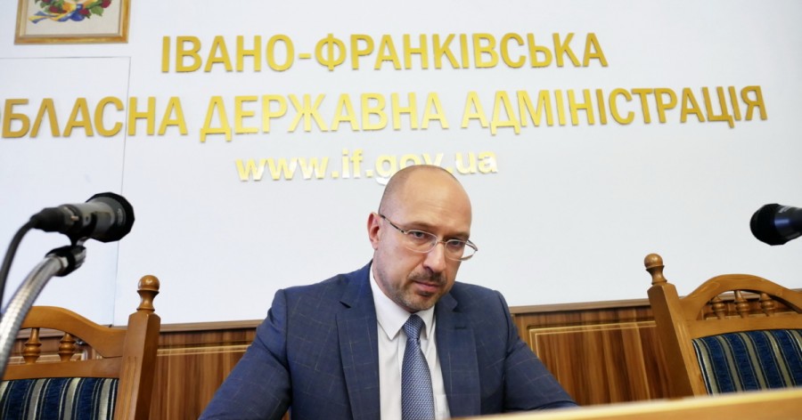 Денис Шмигаль відмовився називати прізвища голів РДА, які будуть перепризначені | Фото: із мережі
