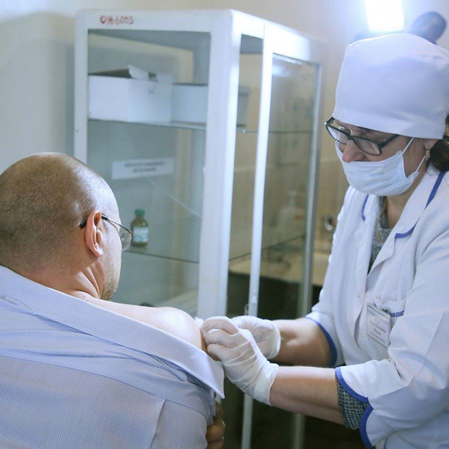 Голова ОДА зазначив, що Івано-Франківщина повністю забезпечена безпечними та якісними вакцинами