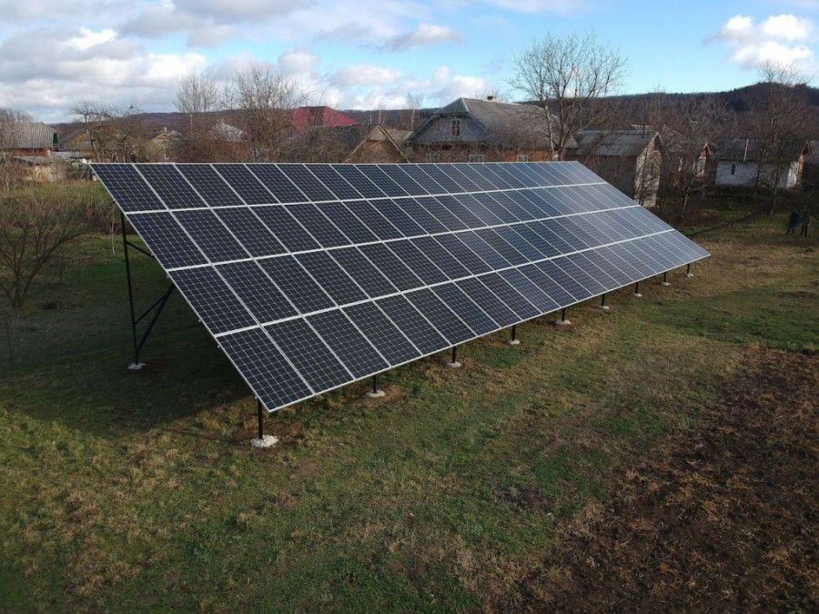 Сонячна електростанція працює за &laquo;зеленим&raquo; тарифом