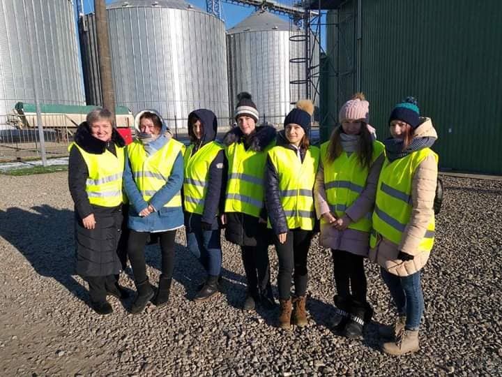 Школярі ознайомилися із новітніми технологіями у виробництві