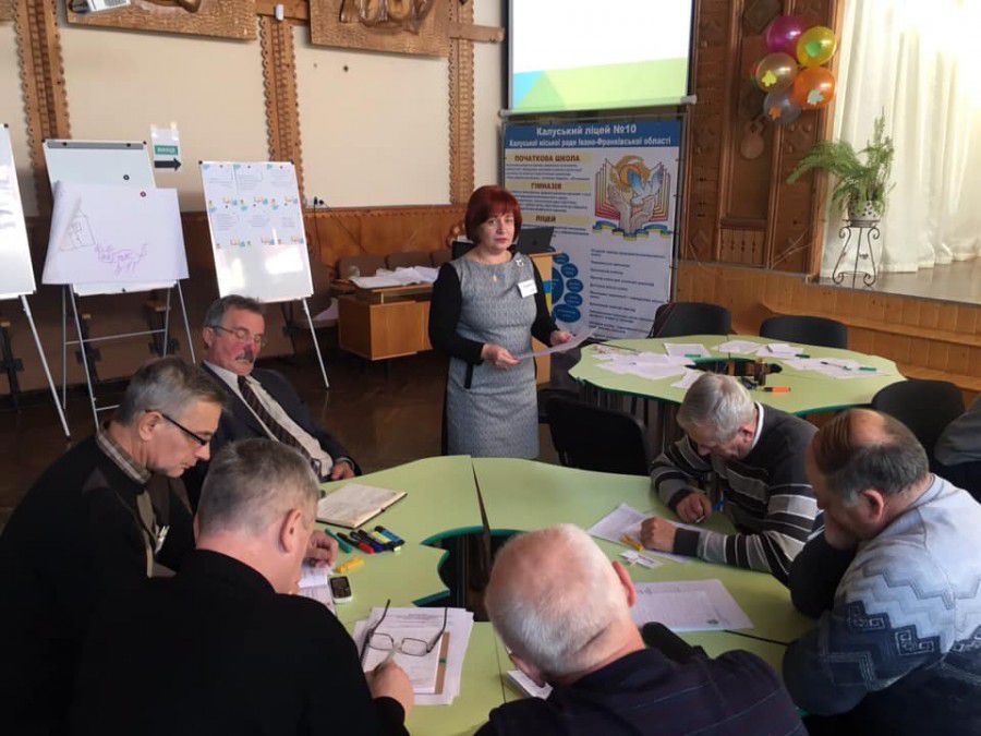 Тетяна Федорів поділиася "рецептами", які учасники тренінгу використають в творчій "кухні" своїх кол