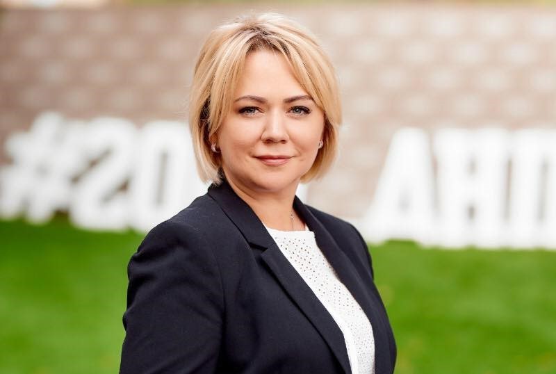 Міністр Коляда зазначила, що знає особисто обвинувачених в убивстві та назвала їх усіх визнаними авторитетами у ветеранс