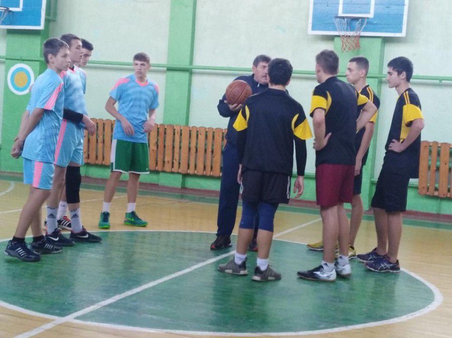 Гімназисти виграли шкільний чемпіонат з баскетболу