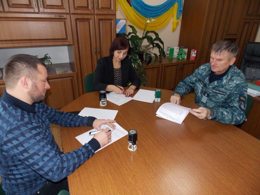 У Калуші підписали угоду про співробітництво з військовою частиною Очакова