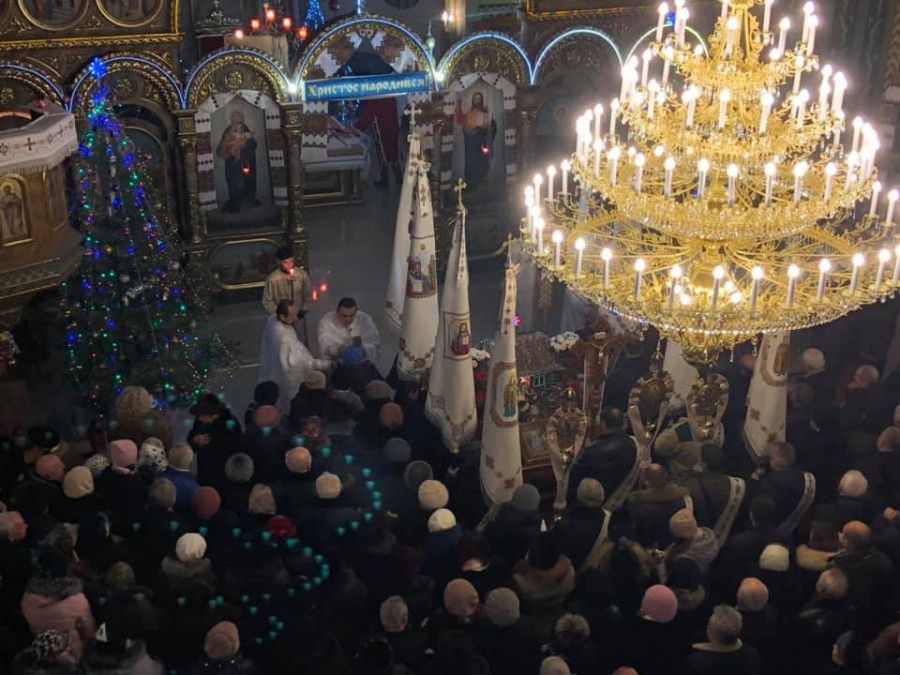Хрещення, або Богоявлення відзначають 19 січня за новим стилем