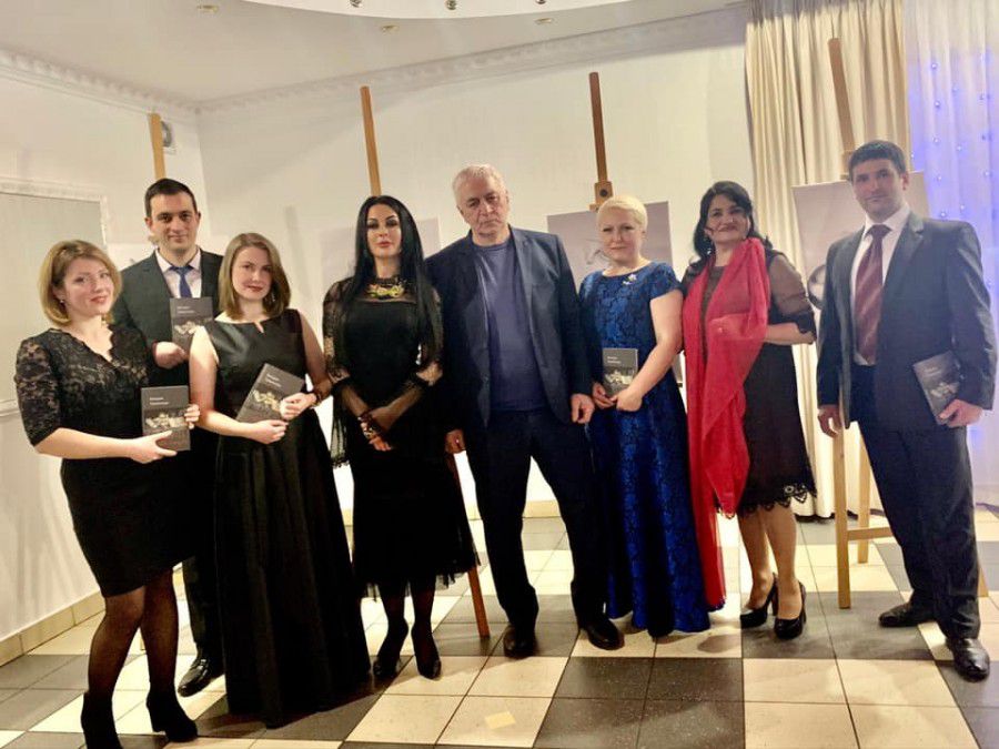 Під час презентації поет зізнався, що багато хто не вірив у його творчість | Фото: Ольга Яковина