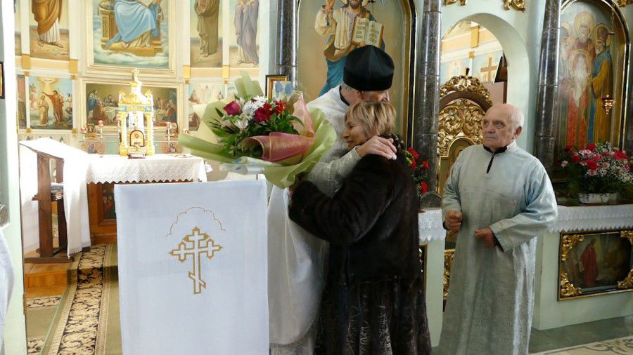 Митрофорному протоієрею і будівничому собору линули побажання міцного здоров'я та довгих років життя | Фото: Тарас 