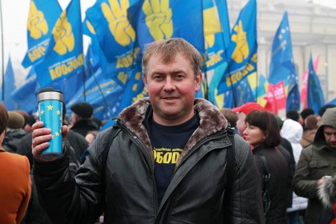 Сергій із дружиною на Майдані був з початку грудня: двічі додому в Городенку подружжя приїжджало на кілька днів і знову 