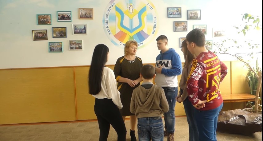 У серії йдеться про те, як Павло та його команда переходять до активних дій у справі порятунку дерев