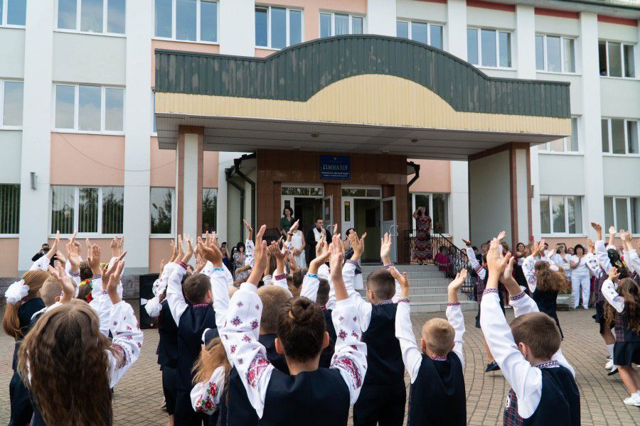 Гімназисти здобули 38 призових місць на обласних олімпіадах із 95-ти, які загалом вибороли калушани | Фото: Володимир Не