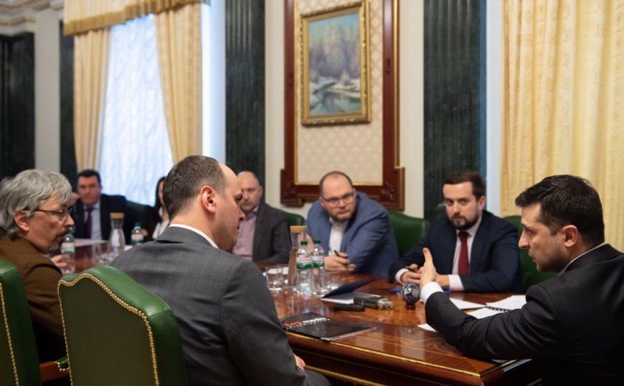 Унаслідок кодування українських супутникових каналів альтернативою стало російське телебачення