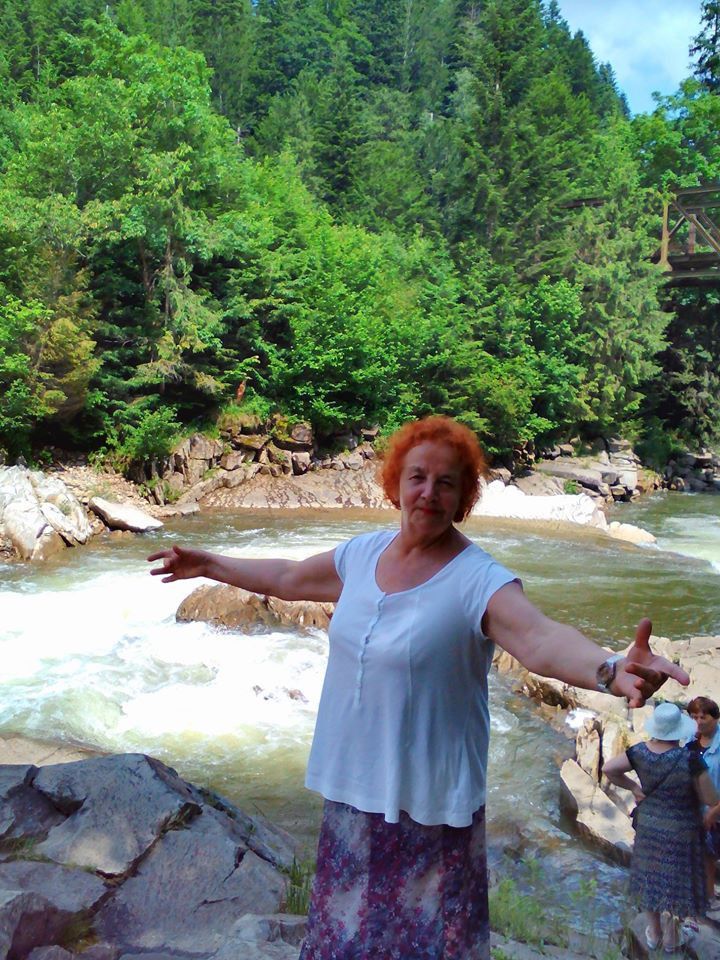 У свої 82 жінка займається фітнесом, освоїла комп&rsquo;ютерну грамотність, соціальні мережі, а також із задоволенням чи