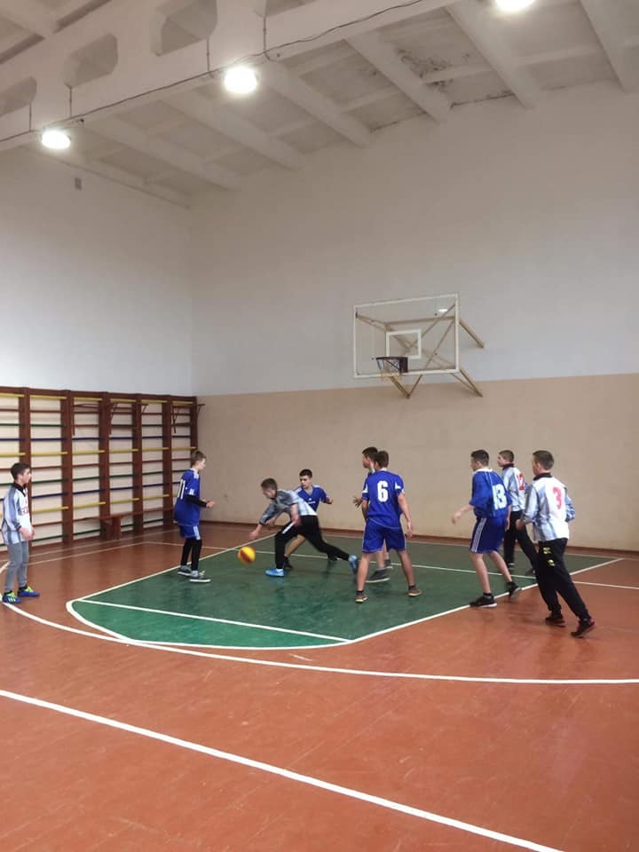 Змагання відбулися у рамках IV спартакіади здобувачів освіти Верхнянської ОТГ