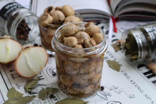 Мариновані печериці за рецептом Євгена Клопотенка | Фото: https://olvenkylinar.blogspot.com