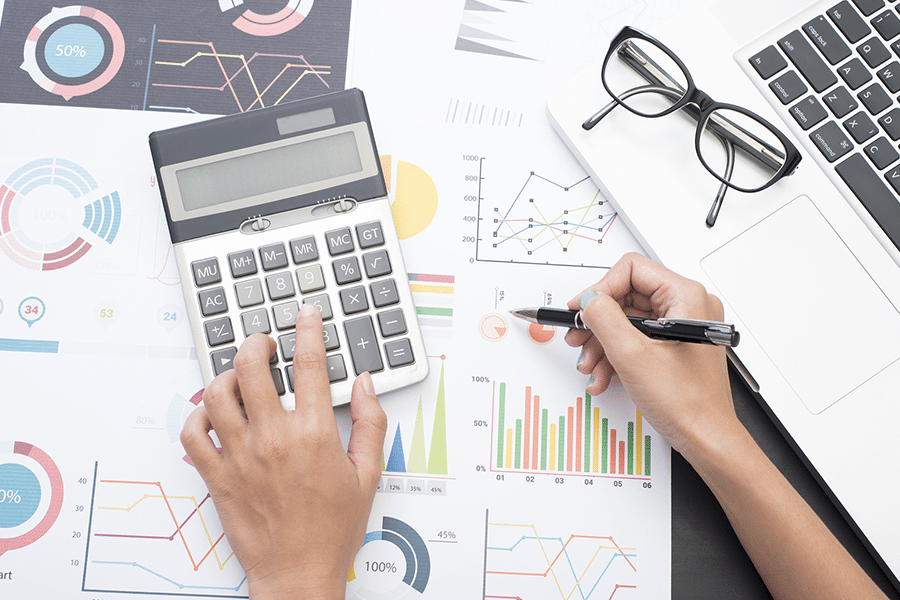 Ілюстрація. До 30 квітня всіх ФОПів та тих, хто займається незалежною професійною діяльністю, звільнять від сплати єдино