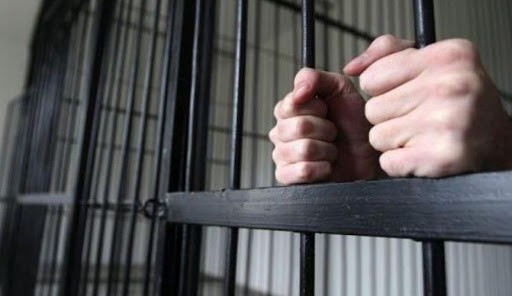 Ілюстрація. Злочинець сяде за ґрати за вбивство людини