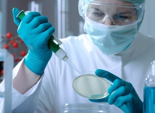 Ілюстрація. Очікують результатів лабораторних аналізів 126 пацієнтів