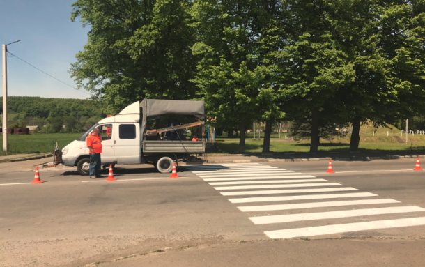 Розмітку оновлять не лише на  комунальних дорогах Калуша, а й на дорогах сіл Калуської ОТГ