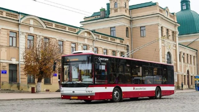 Ілюстрація. Водії повинні мити та дезінфікувати автобуси