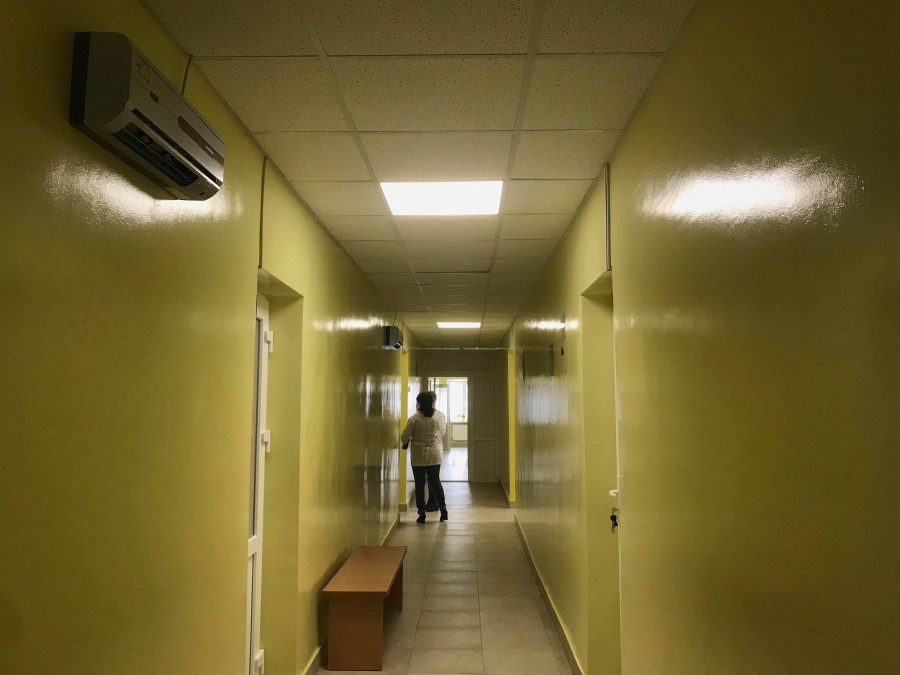 На даному етапі увесь перший поверх дитячої поліклініки залишається за Калуською ЦРЛ