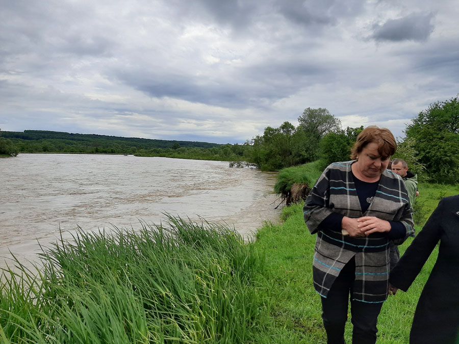 До повного розмивання дамби залишився всього 1 метр. Середній Бабин може затопити