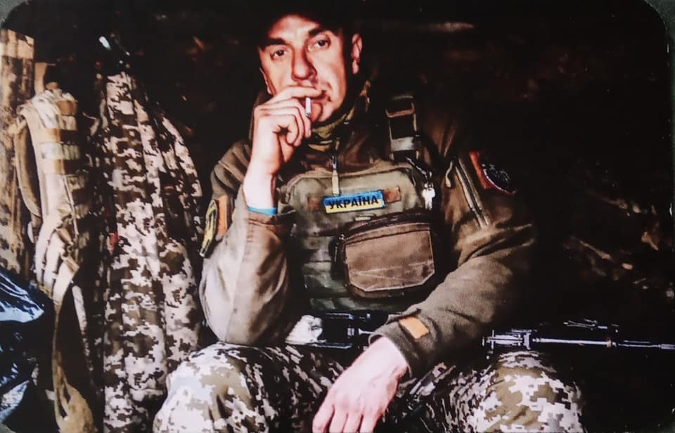 На 60-ти сторінках висвітлено важкий досвід, непрості хвилюванні і особисту драму кожного воїна