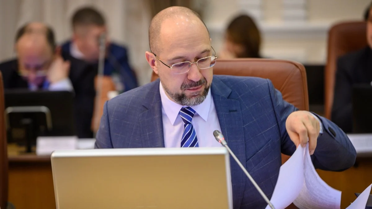 Ніхто не збирається скасовувати ЗНО, і причин для перенесення оцінювання на серпень наразі немає, акцентував Шмигаль