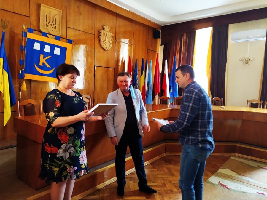 Міський голова подякував батькам за хороший приклад та побажав всього найкращого у їхній нелегкій праці

