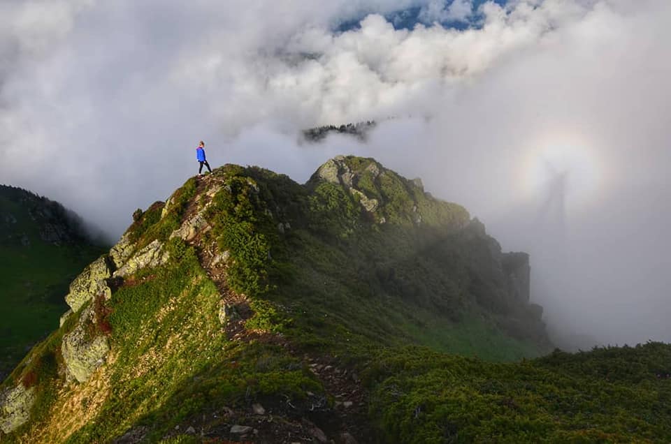 Кожна людина може побачити лише свою глорію