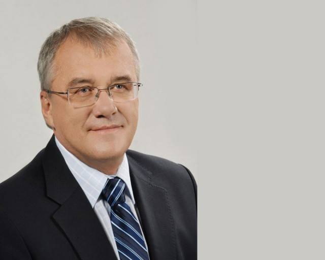 Наразі міський голова почуває себе добре, хвороба перебігає безсимптомно