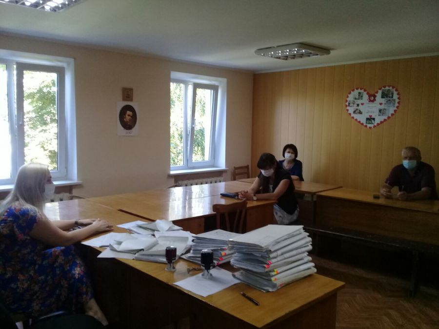 На засіданні комісії розглянуто 8 звернень щодо призначення матеріальних допомог