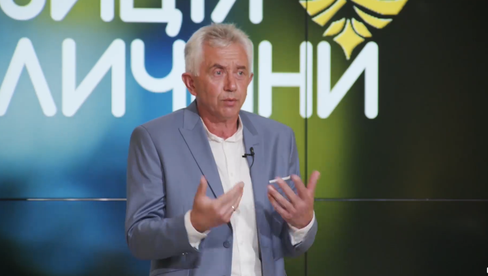 На думку Олега Малярчука, роль особистості в історії України й  далі на часі