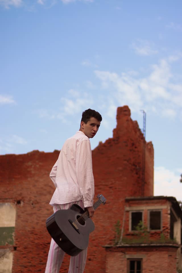 What is love — це проєкт калушанина Владислава Німака