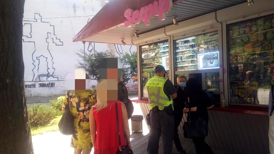 Батьки допомогли встановити, який же торговий заклад продав алкоголь їхнім дітям