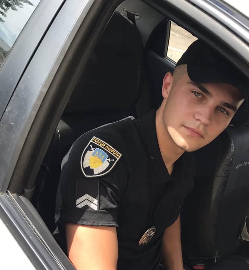 Поліцейські доставили калушанина до обласної клінічної лікарні