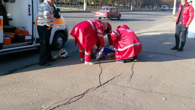 Ілюстрація. Калушанина відвезли до лікарні каретою швидкої допомоги