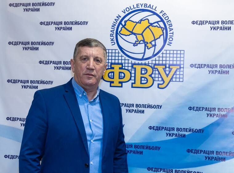 Михайло Мельник — один із провідних волейбольних арбітрів України та Європи, суддя міжнародної категорії