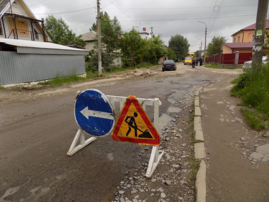 Ілюстрація. Вулиці Людкевича потрібен капітальний ремонт