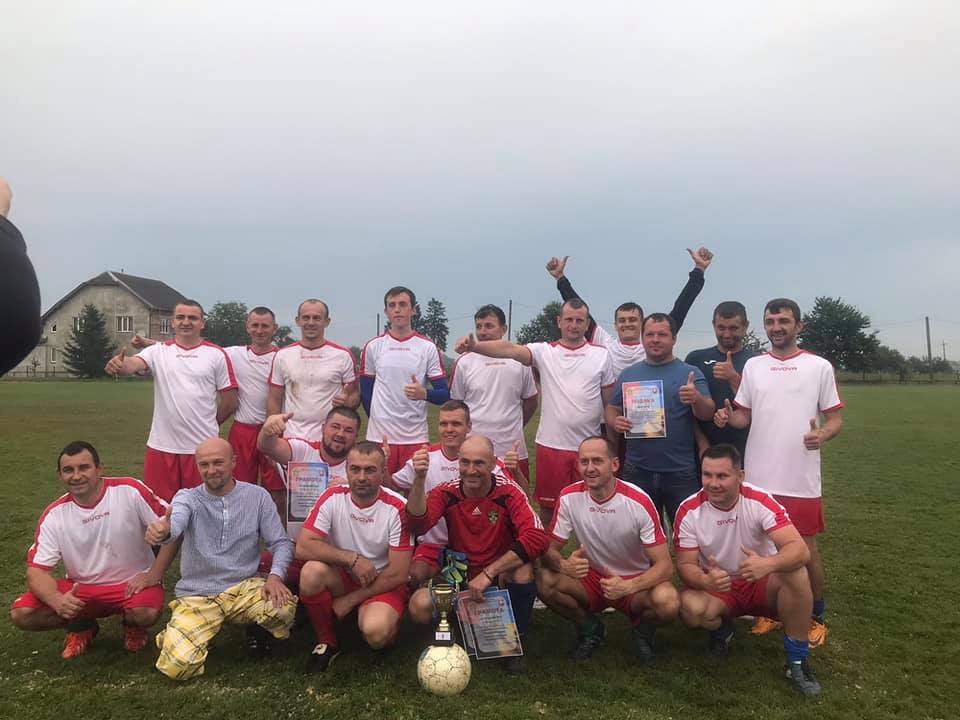 На зустрічі відзначили кращих гравців команди