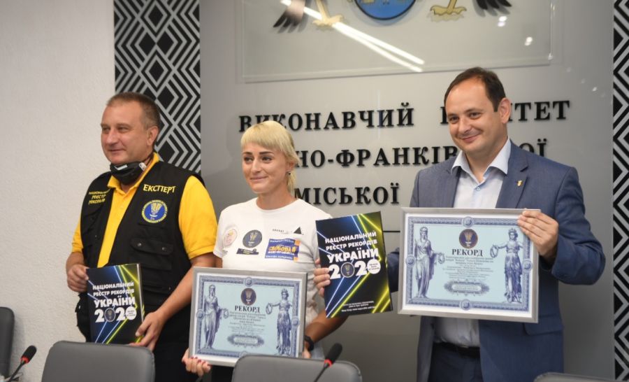 Альпіністка хотіла таким чином прославити Івано-Франківськ