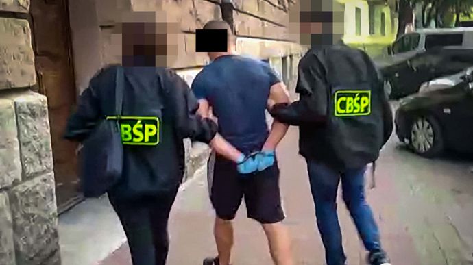 Суд постановив заарештувати робітників на 3 місяці