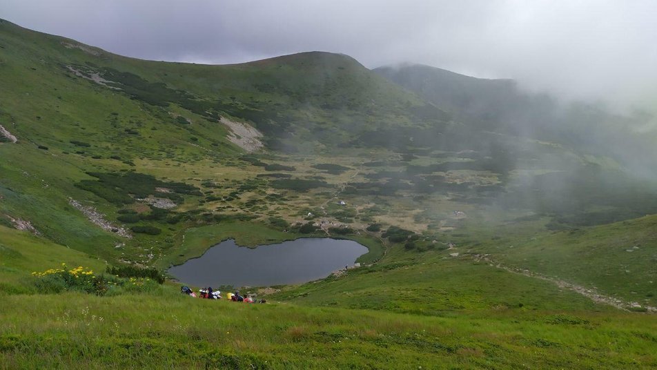 Ілюстрація, Озеро "Несамовите" є привабливим для туристів