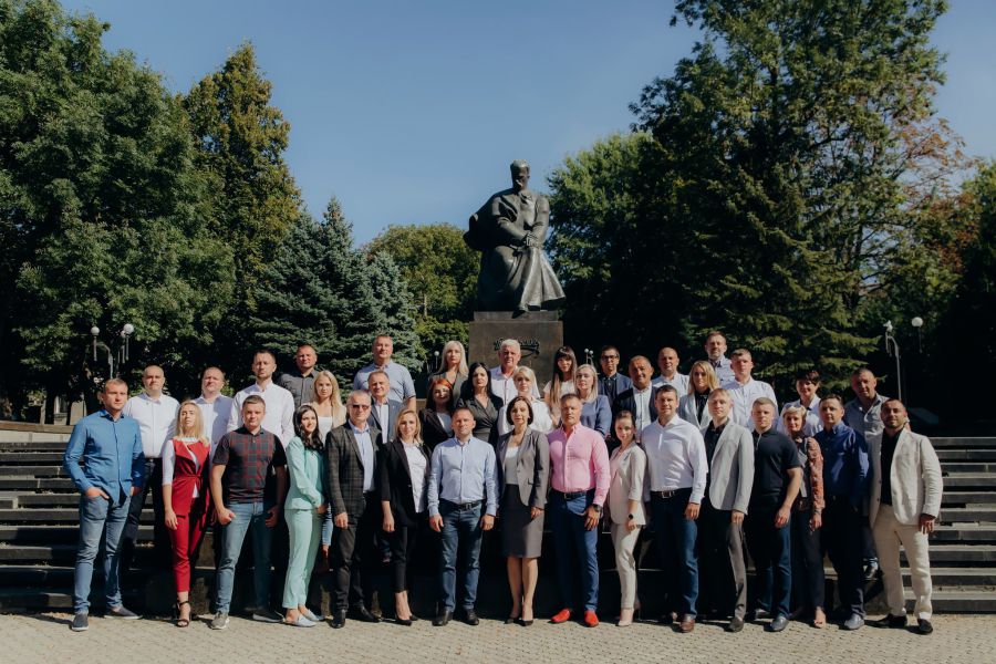 Політична партія «Слуга народу» оприлюднює повний список своїх кандидатів