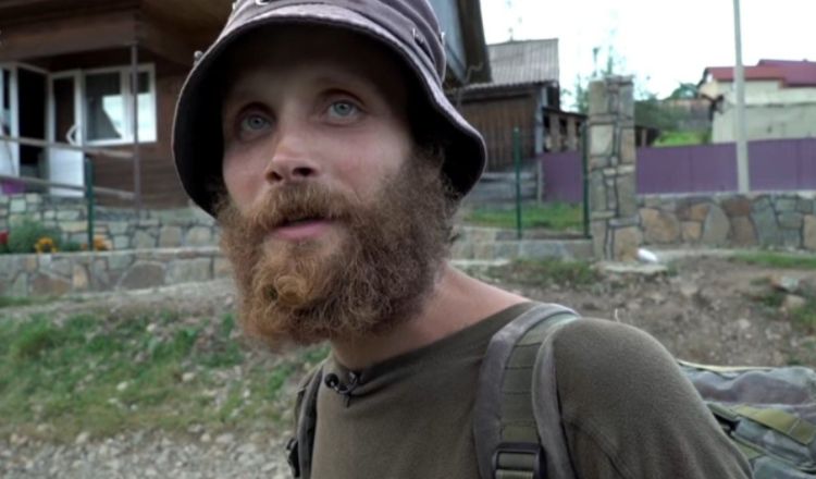 Олександр втратив житло три роки тому