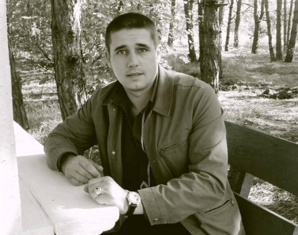 Михайло кермував під Іловайськом пожежним автомобілем у складі автоколони батальйону «Донбас»